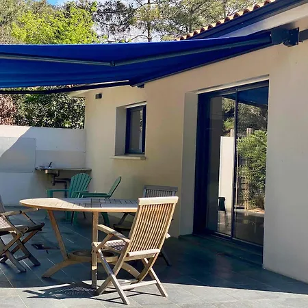 Holiday home Maison A Longeville, Nature Et Confort - 5 Pers. - Fr-1-336-168