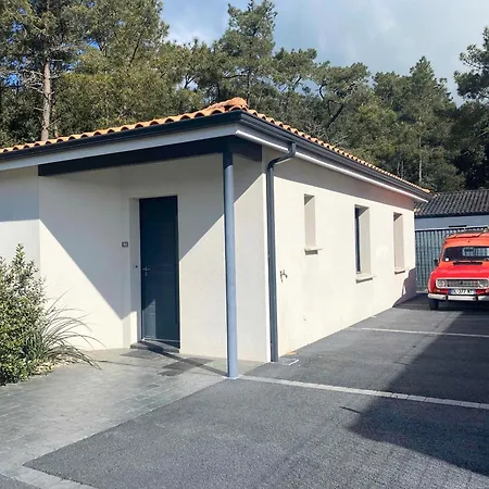 Holiday home Maison A Longeville, Nature Et Confort - 5 Pers. - Fr-1-336-168
